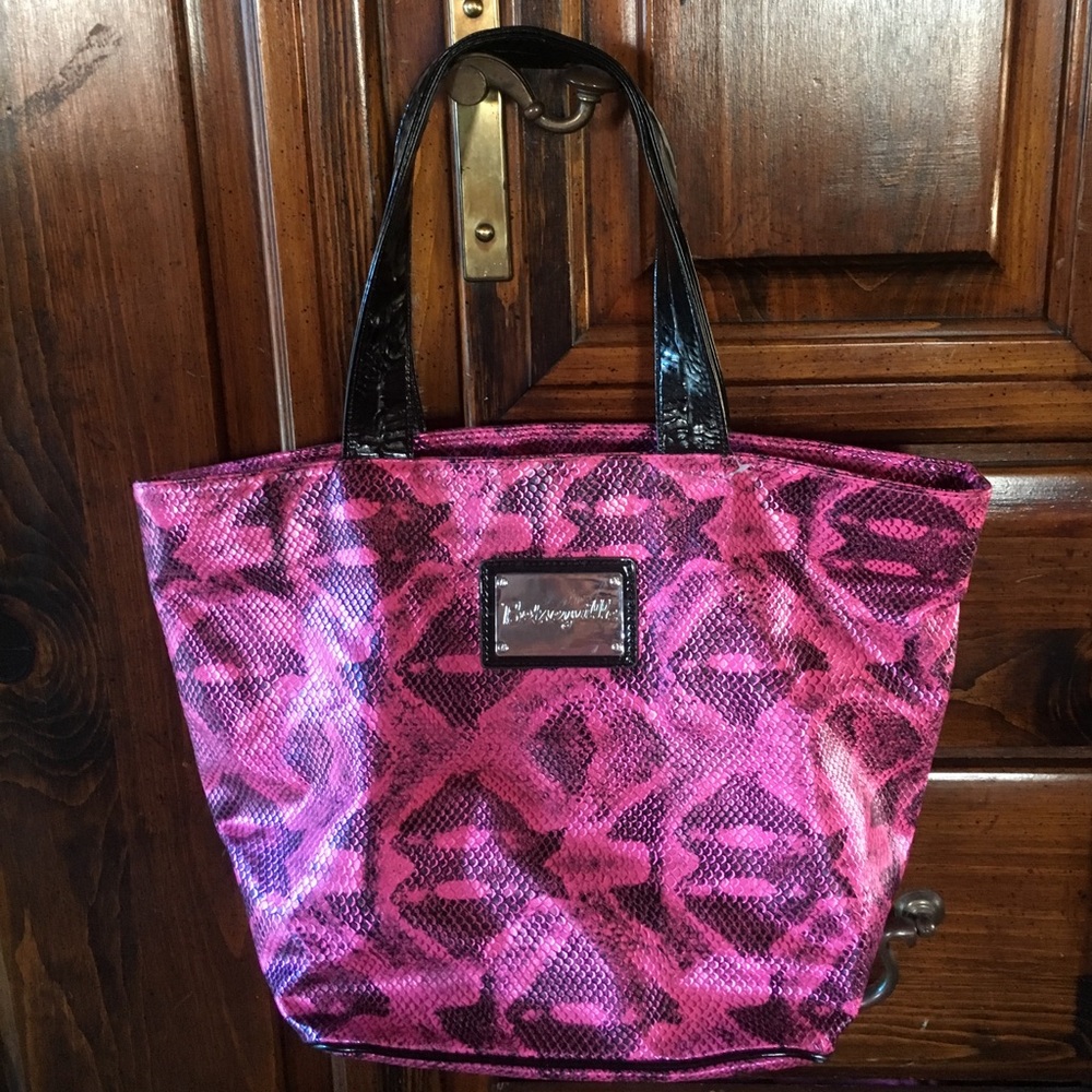 Bettseyville tote