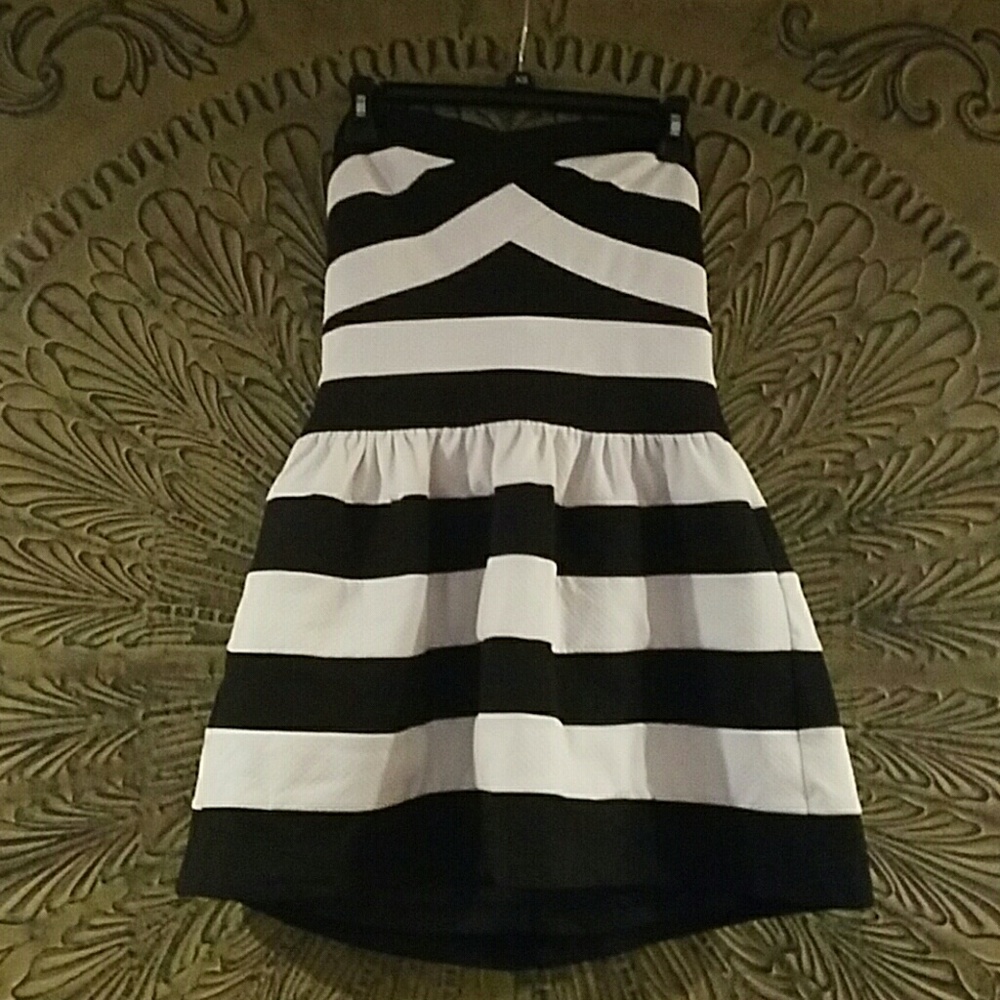 Strapless Black & White Dress, Large - Picture 1 of 4