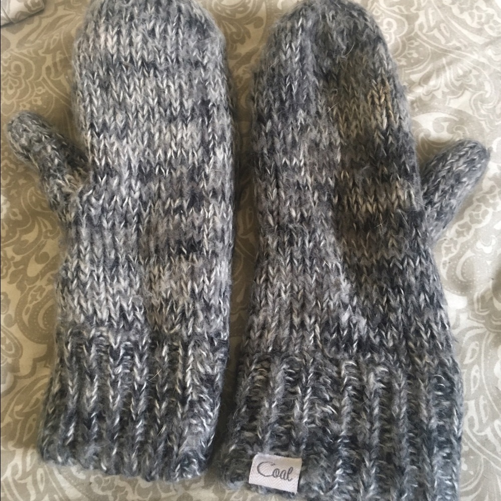 Coal mittens