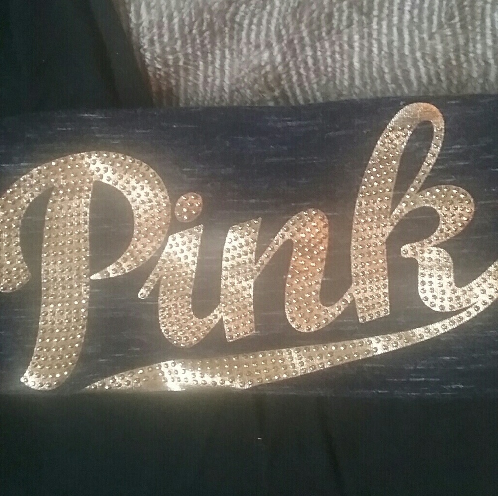 SOLD 🎉🎉 - Picture 2 of 3