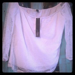Off shoulder lace top obo