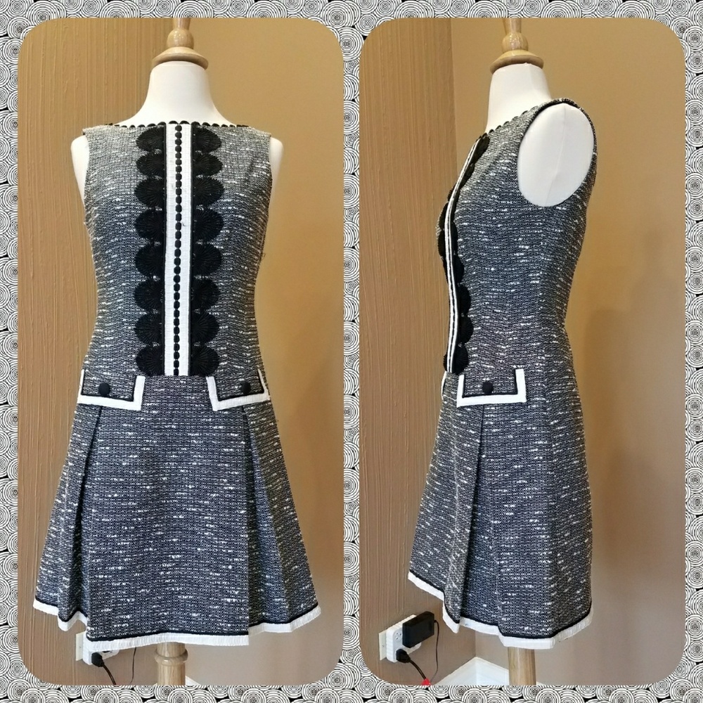 💖HP💖 Nanette Lepore Sheath Dress