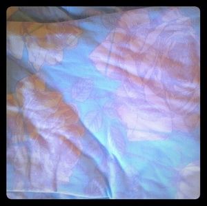 Lularoe TC pastel roses