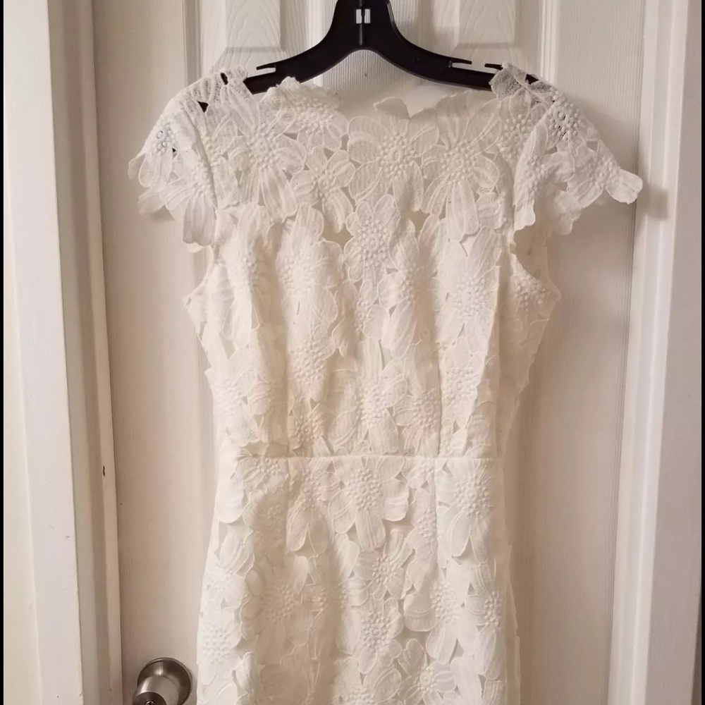 White cap sleeve dress