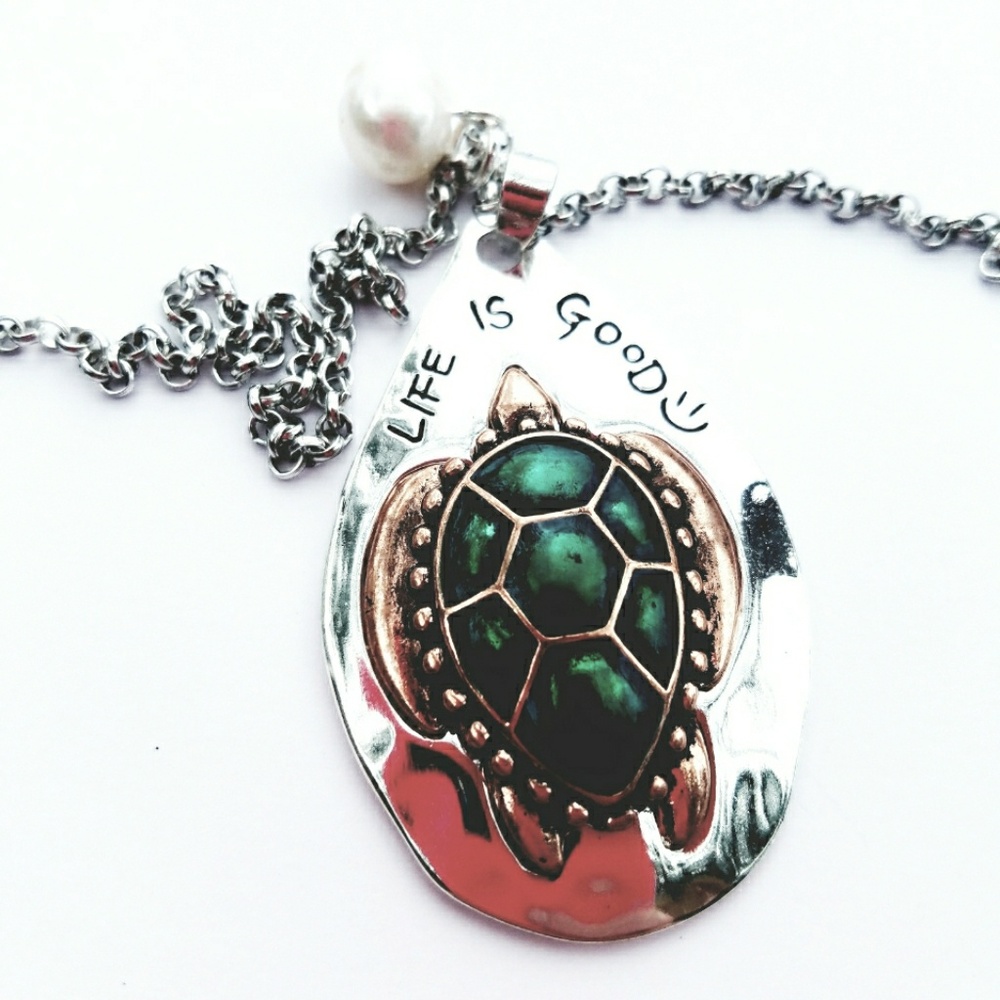 Life is good turtle necklace set - Picture 2 of 4