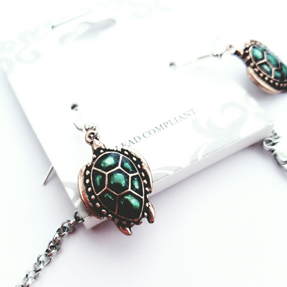 Life is good turtle necklace set - Picture 3 of 4