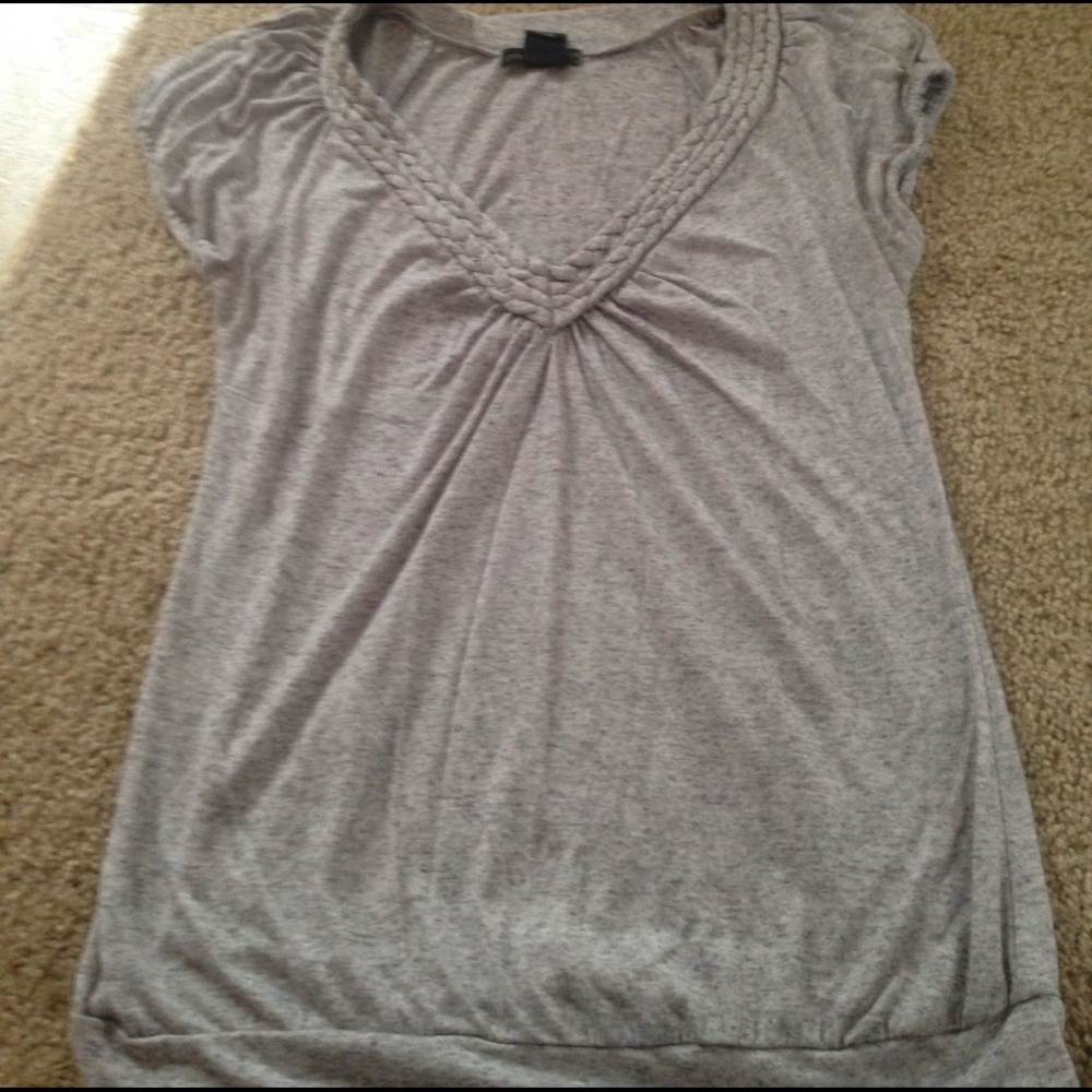 Grey v-neck top
