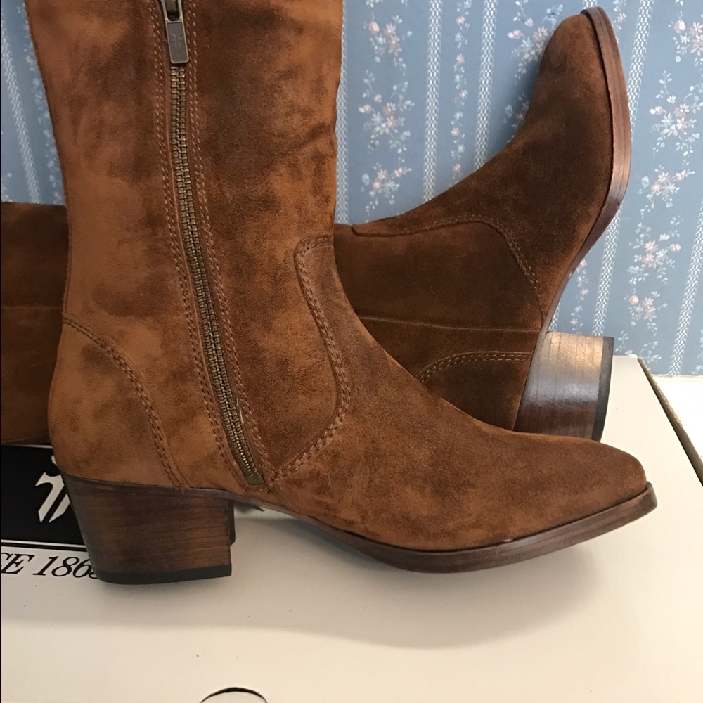 NWT  FRYE Over the Knee Suede "Clara" Tassel Tall G O R G E O U S  Boots - Picture 5 of 11