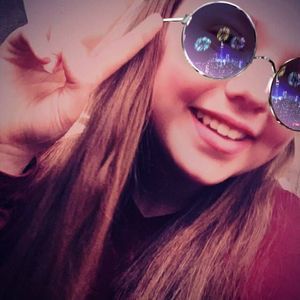 Meet your Posher, Susanna