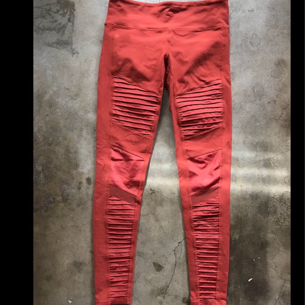 Alo leggings