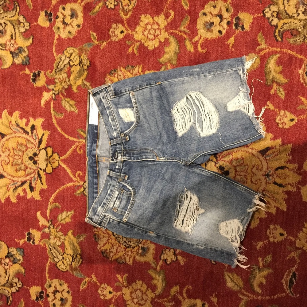 Rag and Bone shorts size 25 (would fit 26)