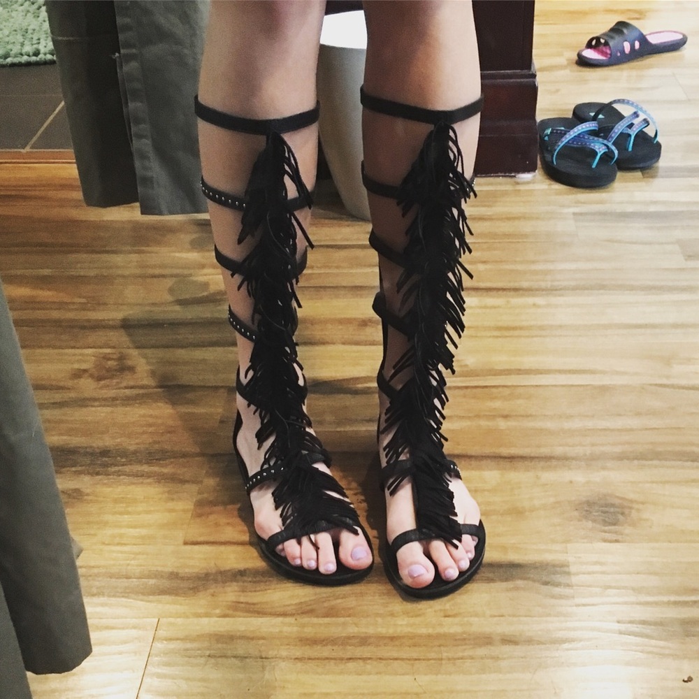 Black fringe gladiator sandals - Size 8.5