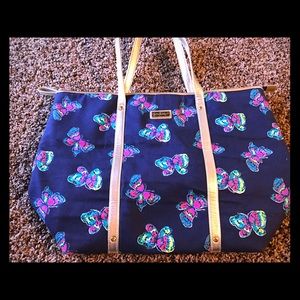 Lilly bag with tags