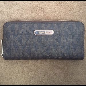 Gently used Michael Kors Wallet