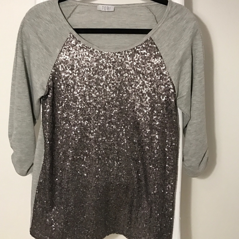 Tobi 3/4 Sleeve Sequin Top