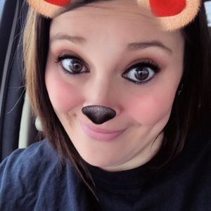 Meet your Posher, Alicia