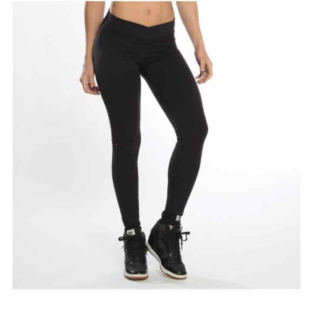 Celestial Bodiez scrunch booty leggings