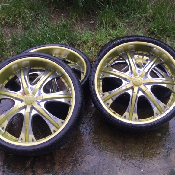 24 inch rims - Picture 1 of 1