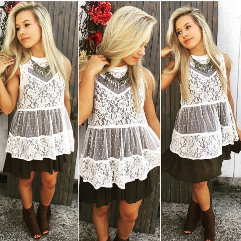 Lace overlay tank