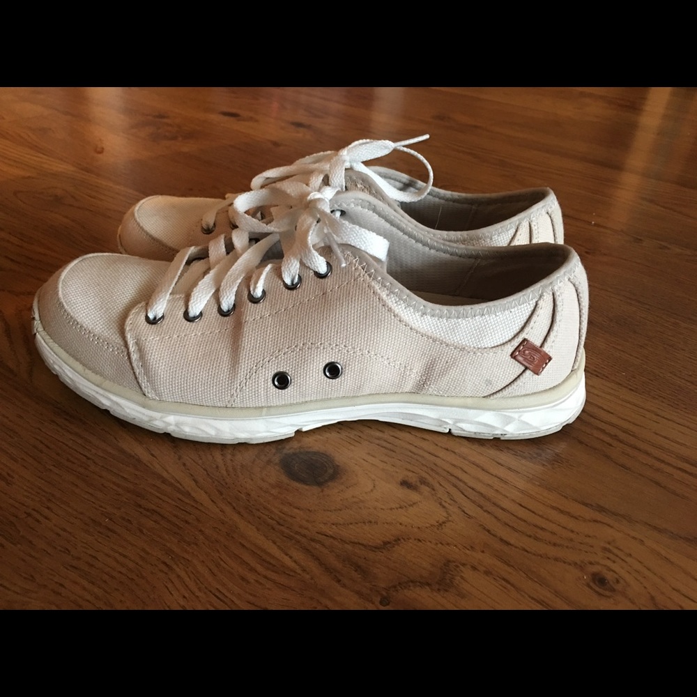 Dr Scholls memory foam 8