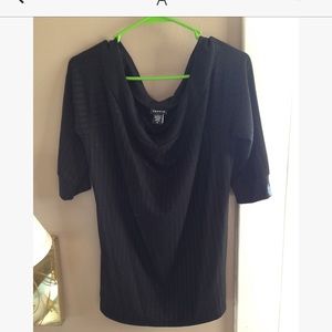 Torrid black top