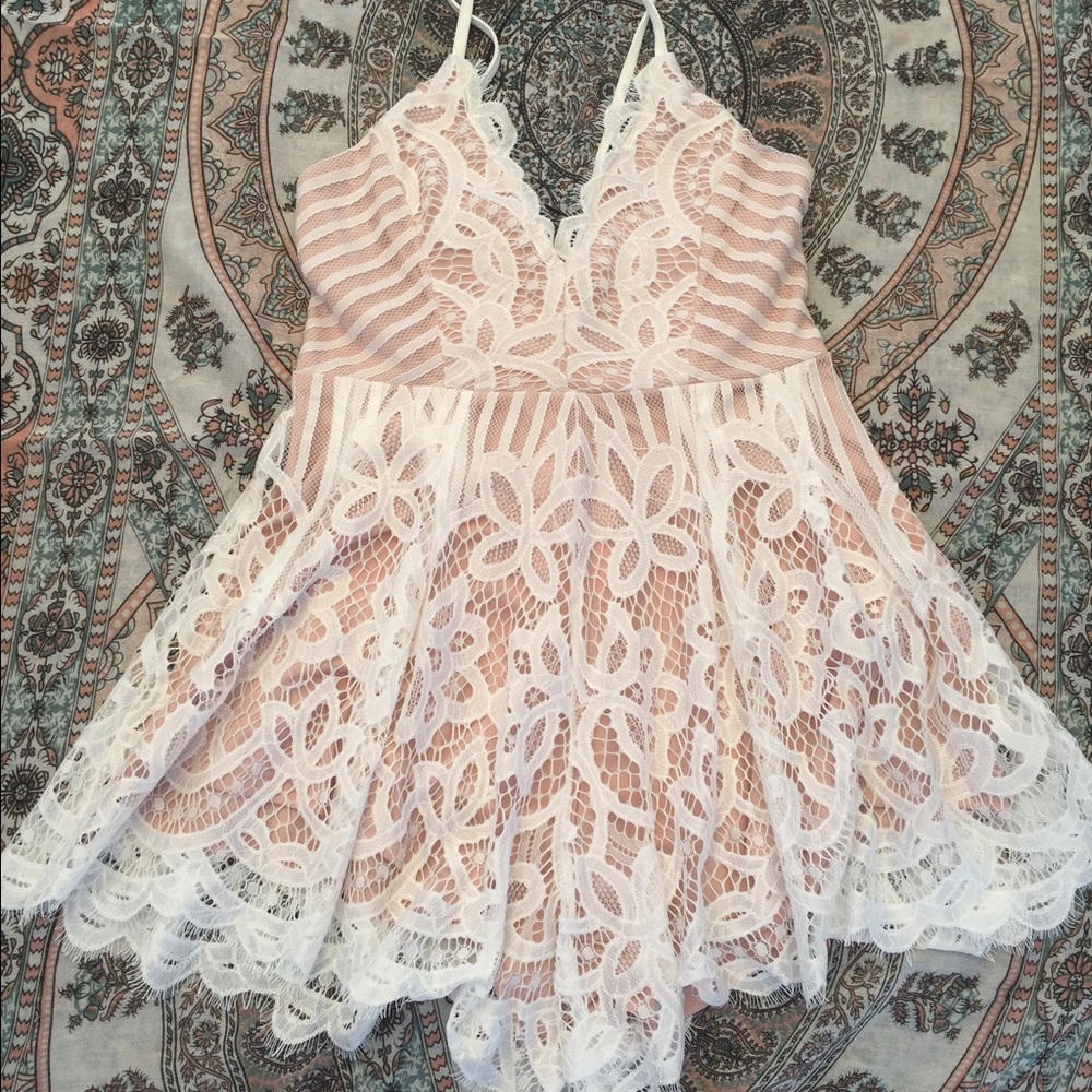 White lace romper, rompers, lace romper, lace - Picture 2 of 6