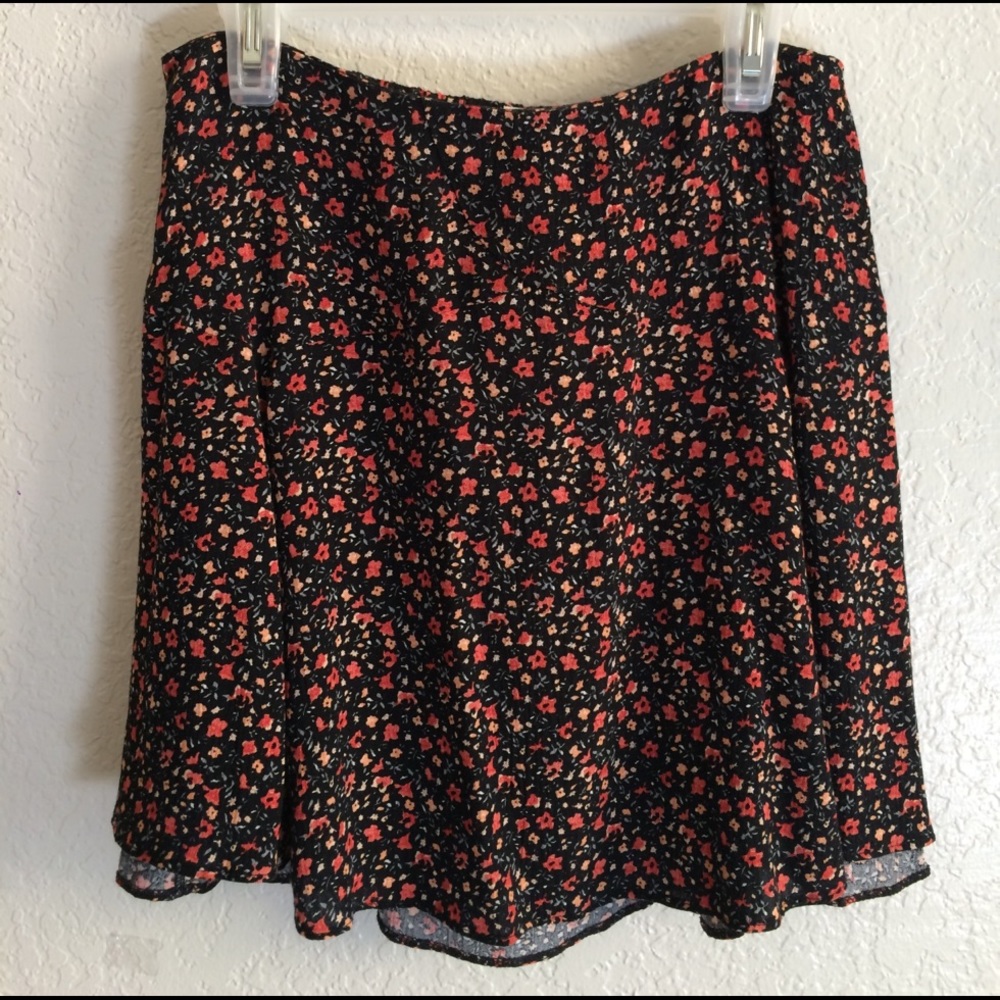 AE Mini Skirt
