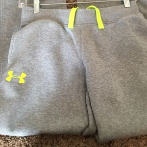 Boys Under Armour sweatpants