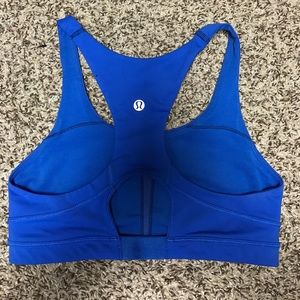 Lululemon sports bra