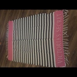 VS Large beach blanket