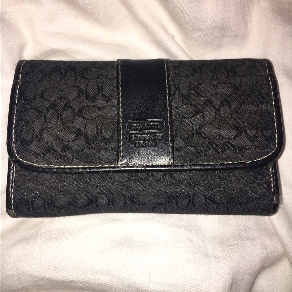 Authentic Coach Wallet