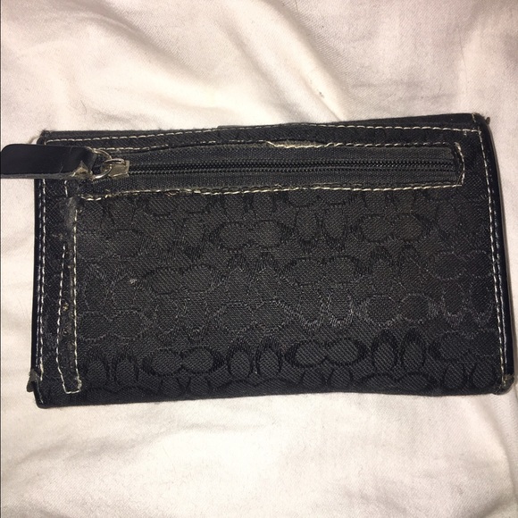Authentic Coach Wallet - Picture 2 of 4