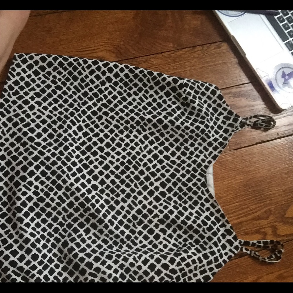 Adjustable patterned cami