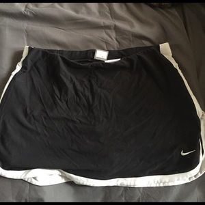 Nike tennis skirt