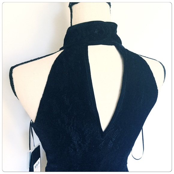 🎉HP🎉 Black Flocked Lace Top - Picture 6 of 6