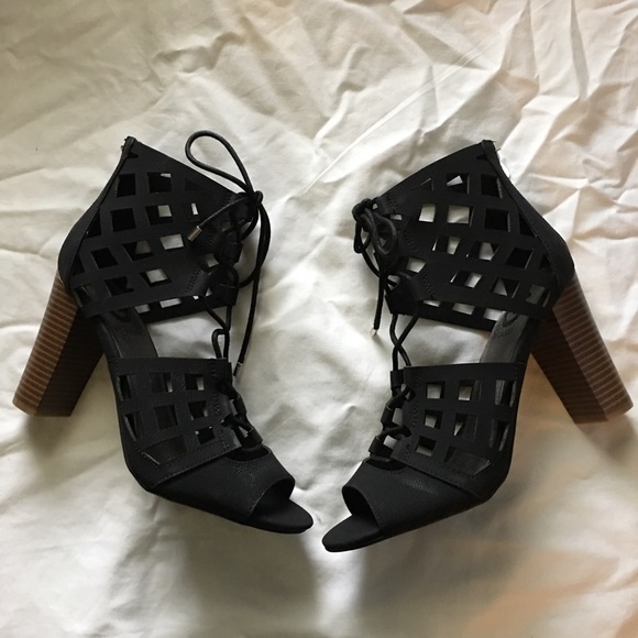 G by Guess Shoes - Guess sandals