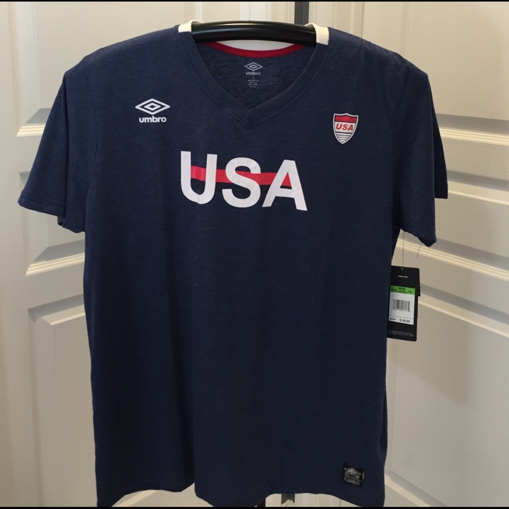 Umbro Men's blue USA Team T-Shirt/New