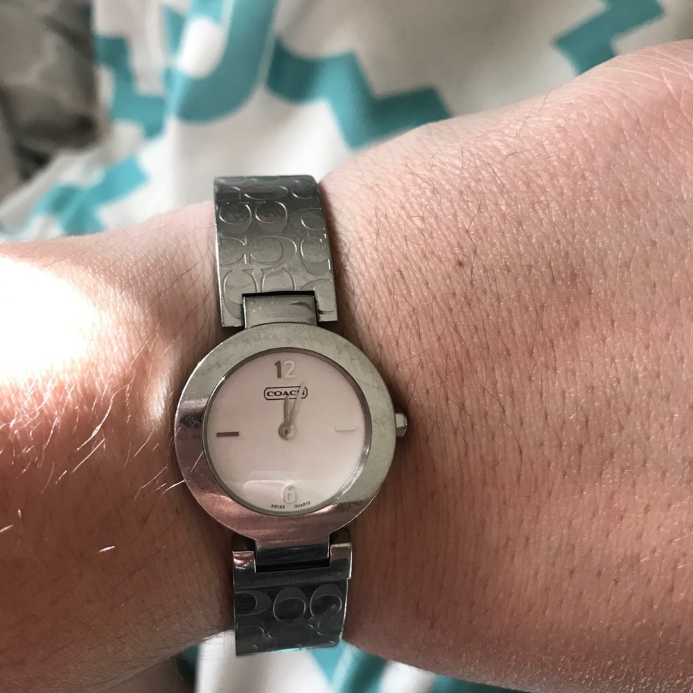Authentic Coach Ladies Watch Signature Etched