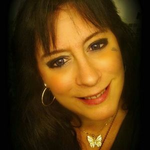 Meet your Posher, Robyn