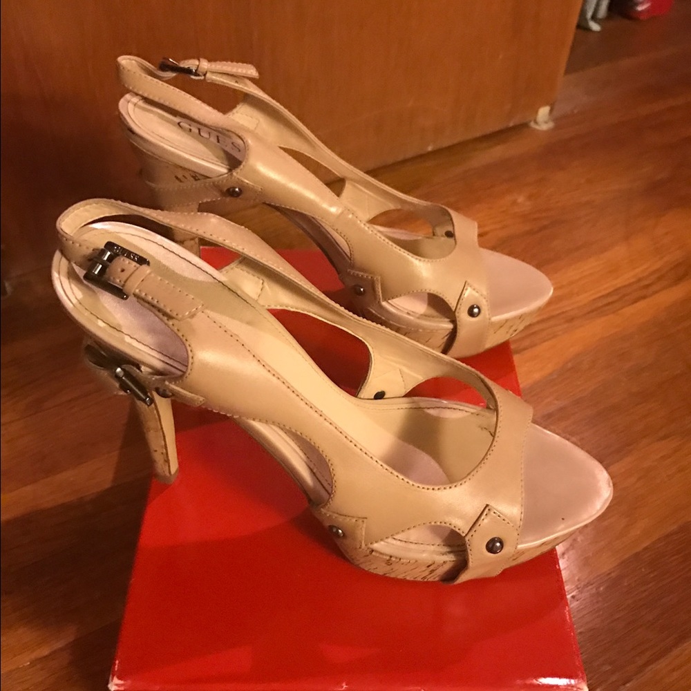 Guess Sandals - image 3