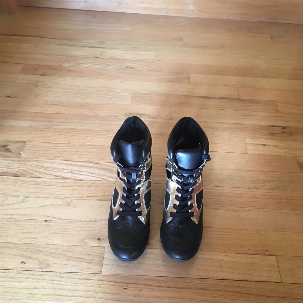 Forever 21 fashion wedge sneakers