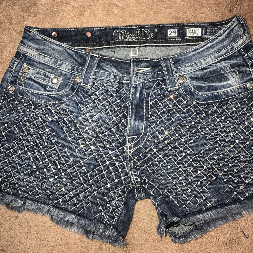 Miss Me Bling shorts sz 29