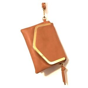 Elegant Charming Charlie purse!