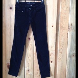 Bullhead black velvet stretch jeans