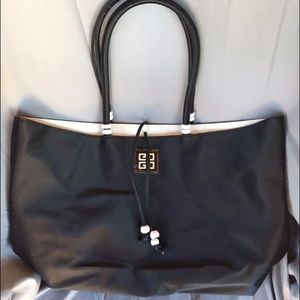 GIVENCHY AUTHENTIC TOTE