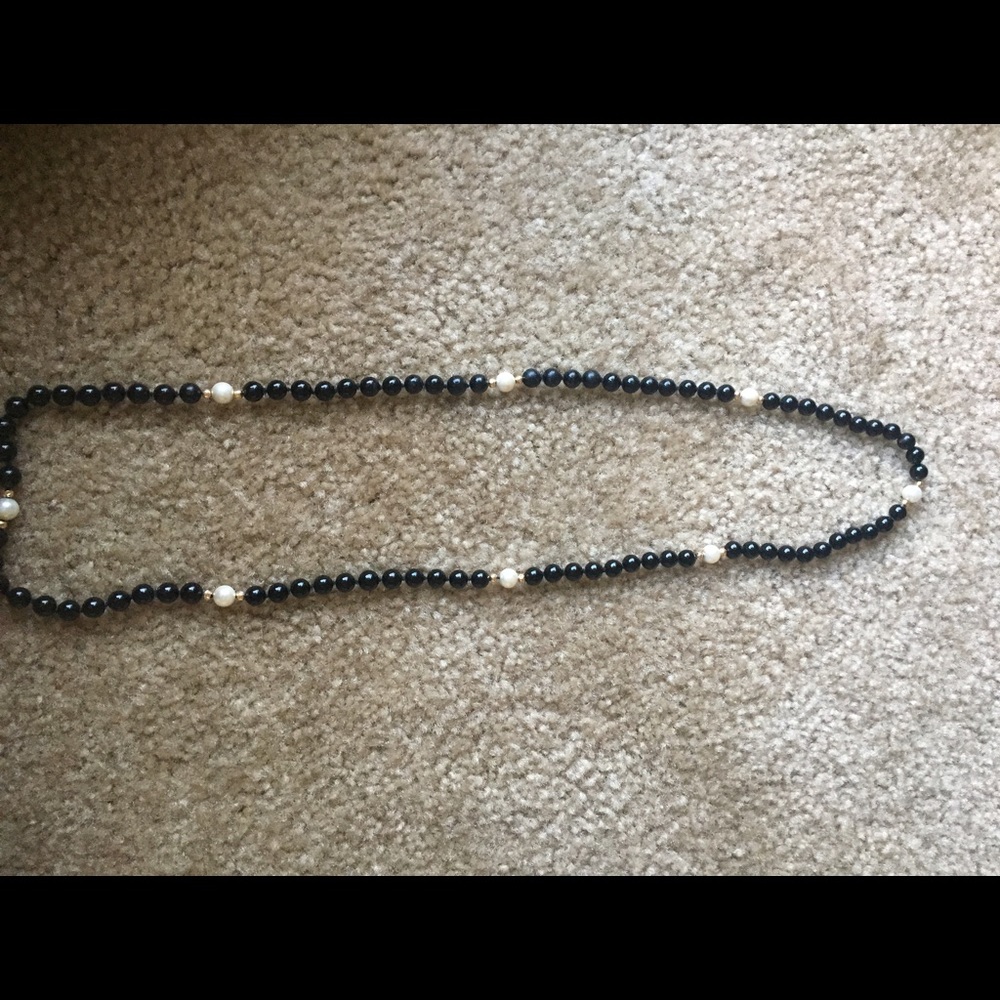 Black and white pearl necklace