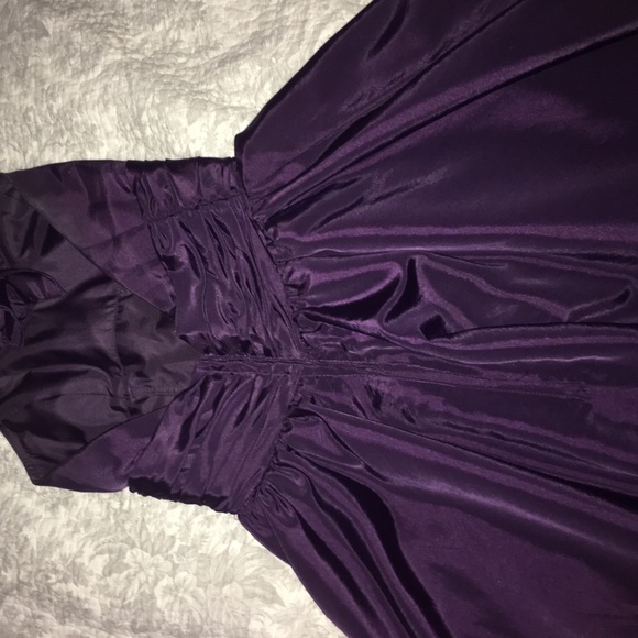 Plum Purple Homecoming/Prom/Cocktail/Evening Dress - Picture 4 of 5