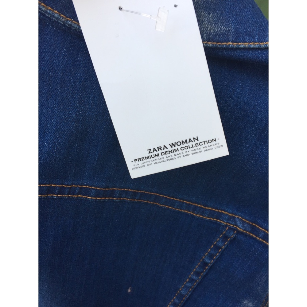 SALE!! Zara Mini Denim Dress - Picture 5 of 5
