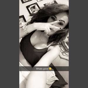 Meet your Posher, Leeann