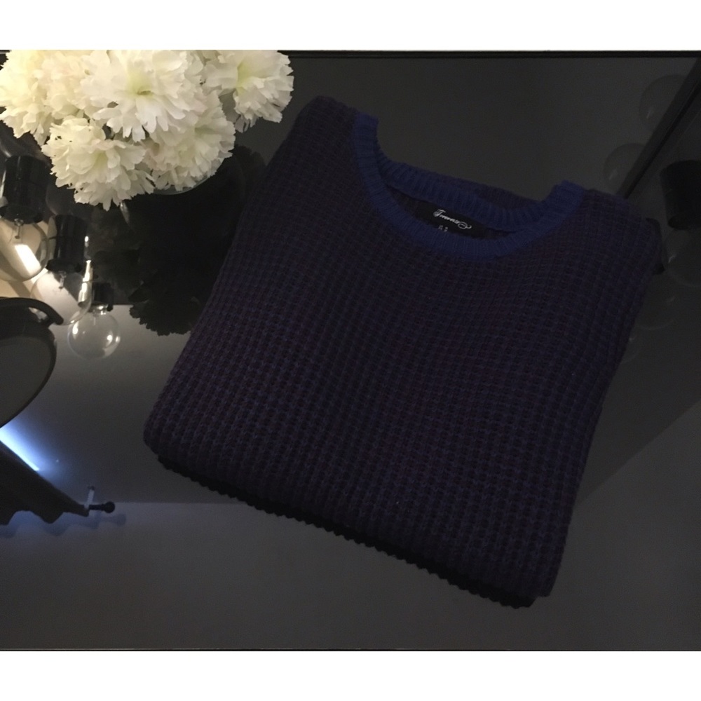 FOREVER 21 KNIT SWEATER SIZE M